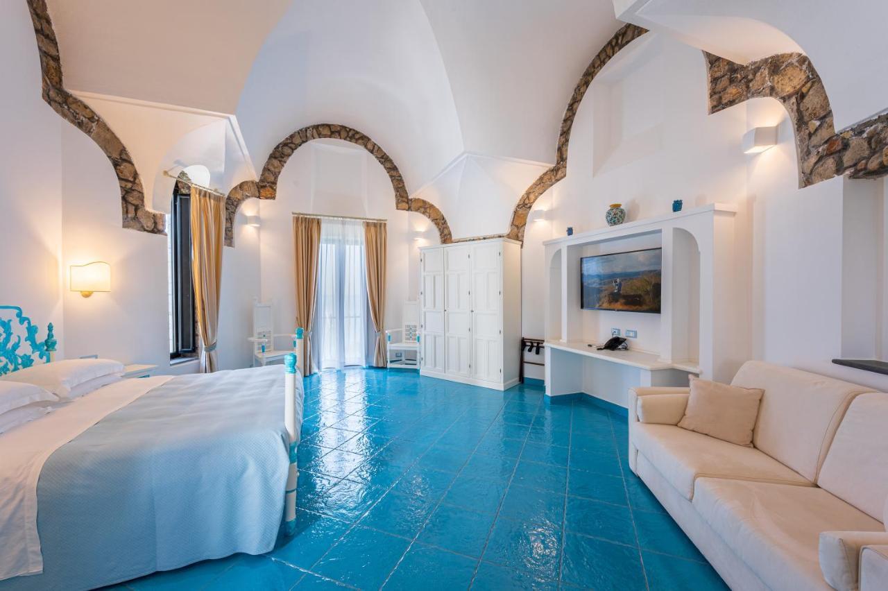 Grand Hotel Le Rocce Γκαέτα Εξωτερικό φωτογραφία